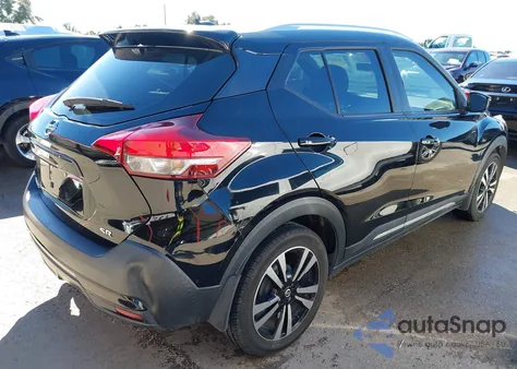 2019 Nissan Kicks Sr from USA, damaged, VIN 3N1CP5CU2KL567890